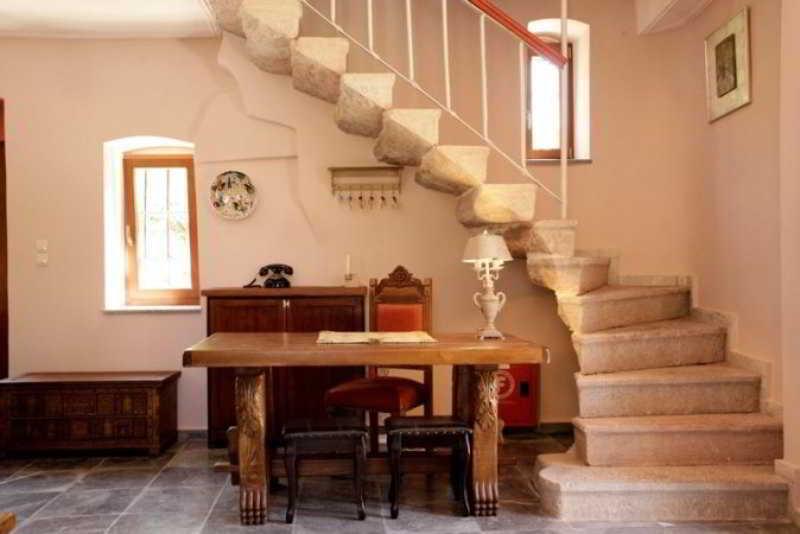 Traditional Hotel Ianthe Vessa ภายนอก รูปภาพ