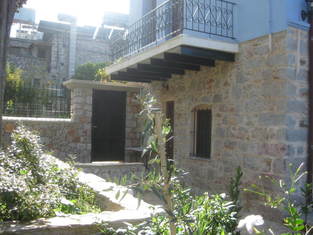 Traditional Hotel Ianthe Vessa ภายนอก รูปภาพ